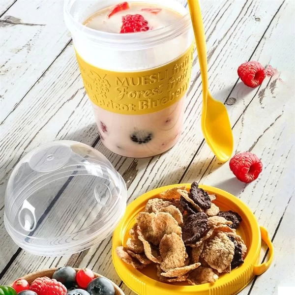 Tufeyo Taken Go Practical Portable Fruit Yogurt Container with Lid and Spoon