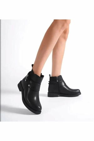 Sofiye Black Skin Heeled Boots