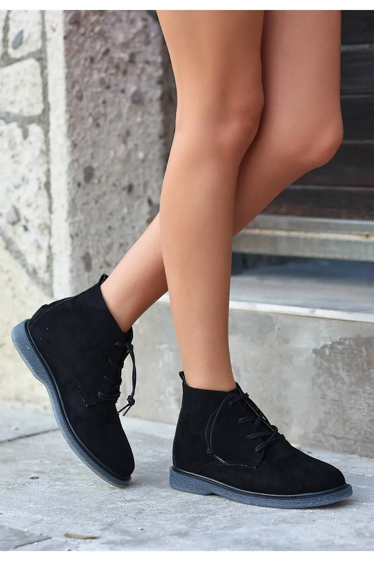 Kean Black Suede Gray Soled Lace-up Boots