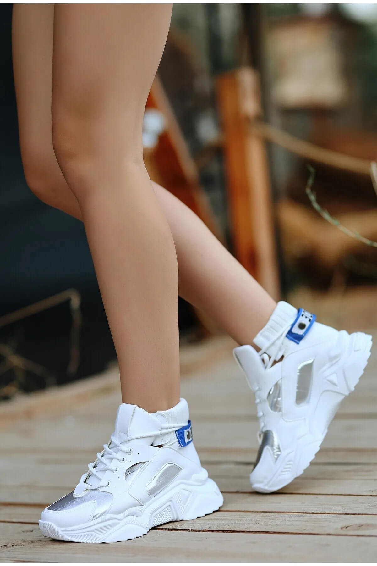 Nolli White Skin Lace-up Boots