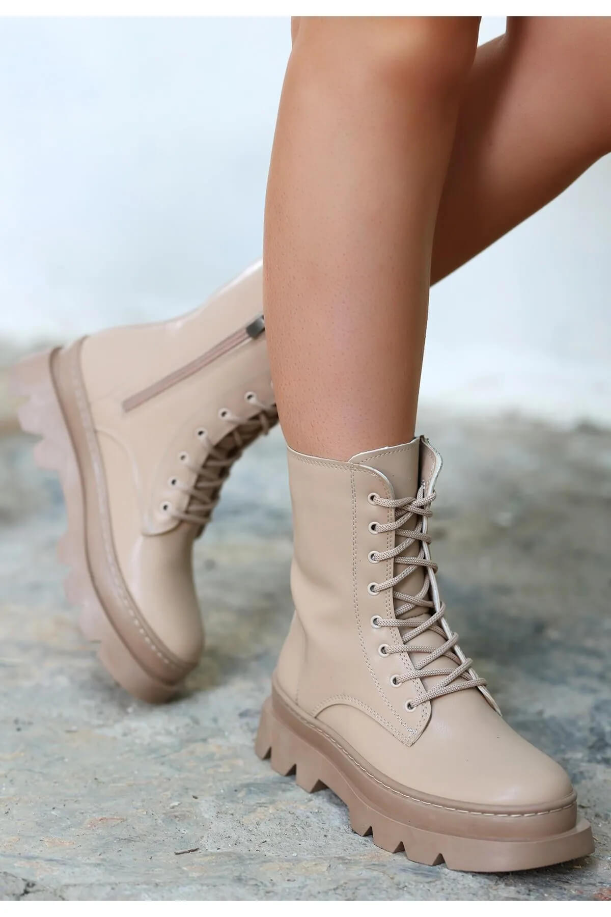 Orge Nude Skin Lace-up Boots