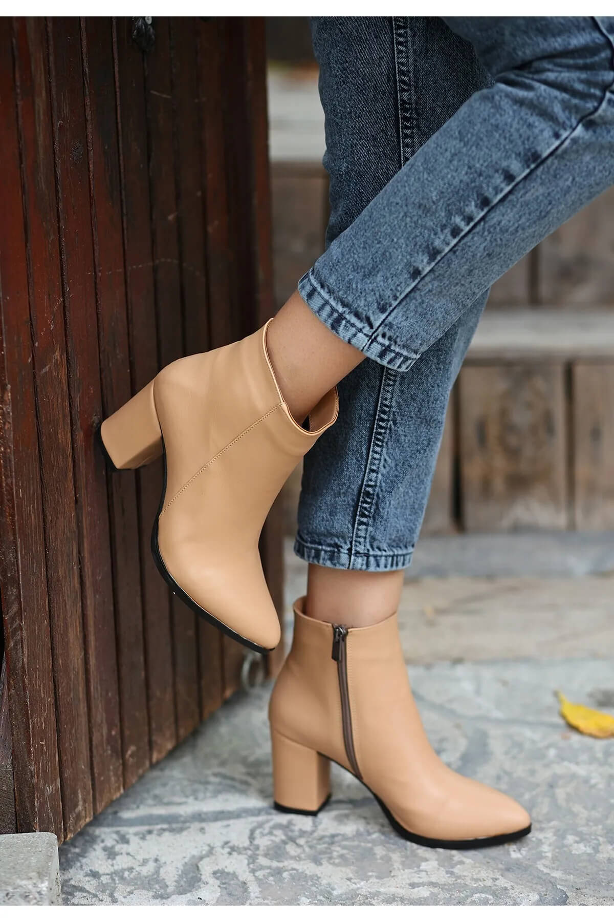 Biya Cream Skin Heeled Boots