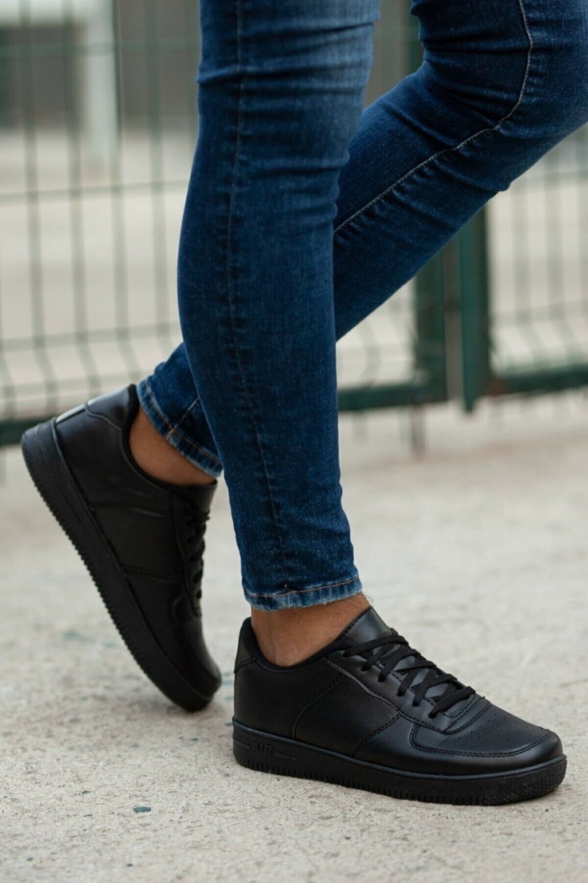 Unisex Black Sneakers Shoes