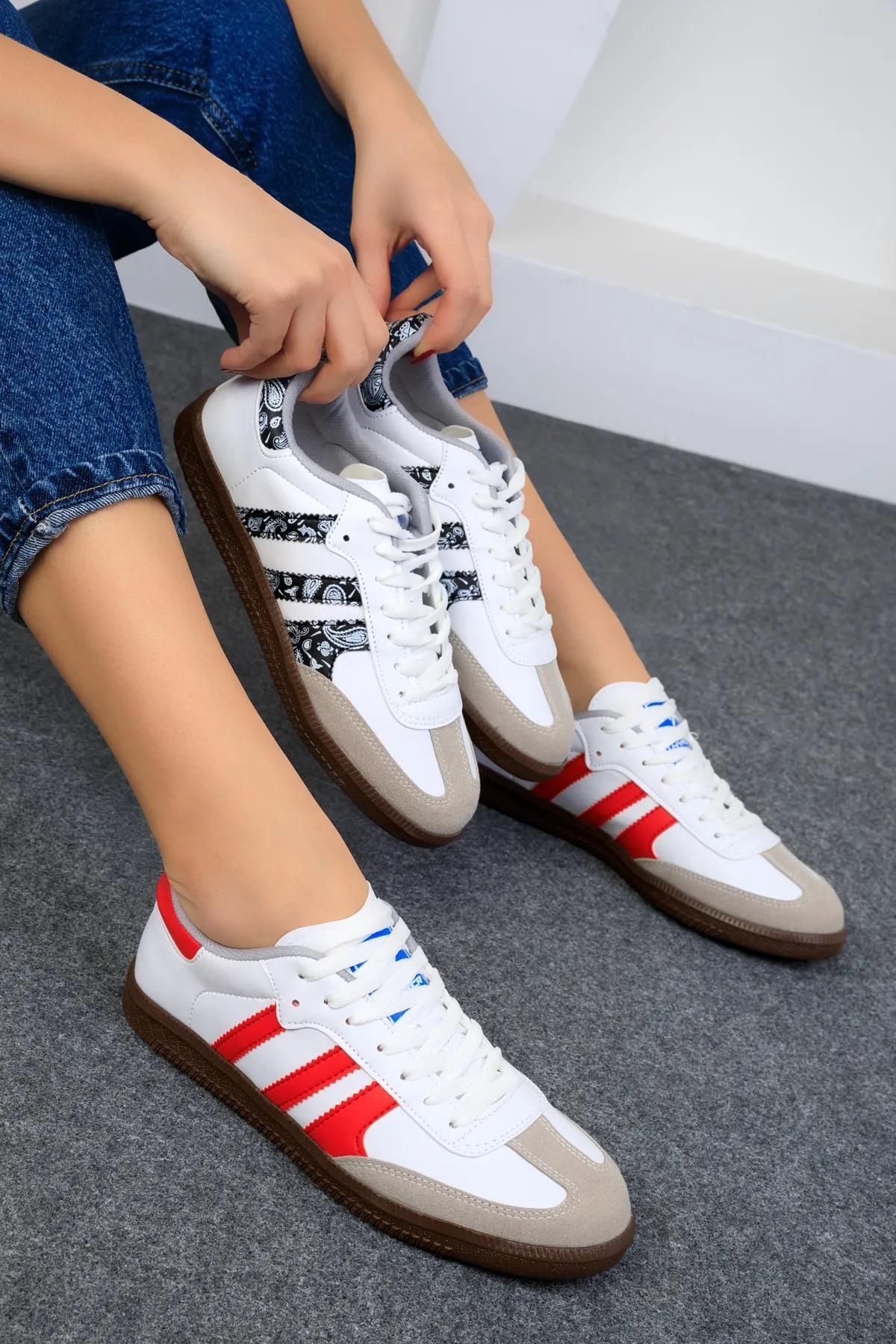 Women's Black / White Sport Sneaker Lace-up Casual Casual Casual Shoes