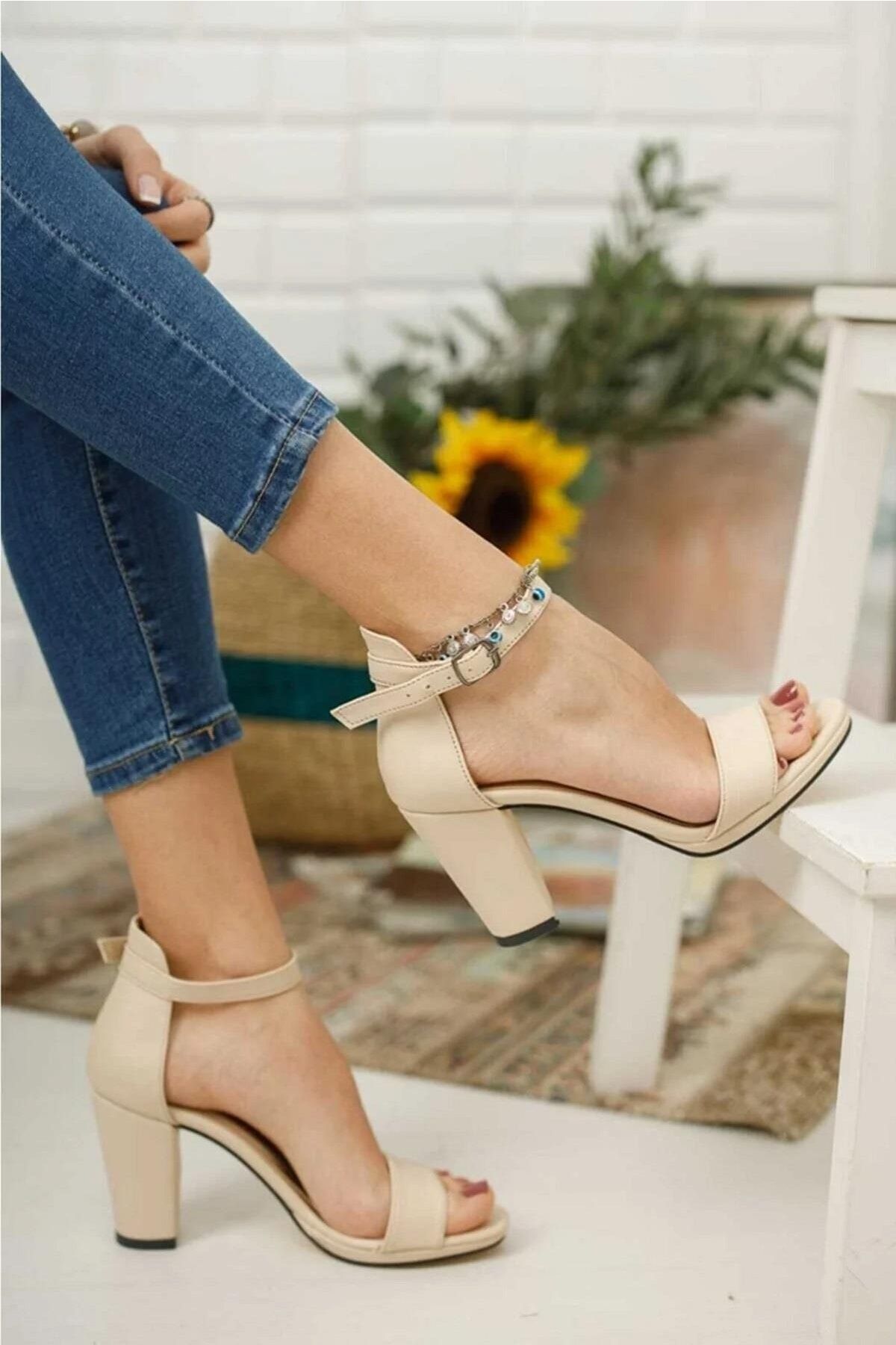 Women's Single Band Heeled Shoes