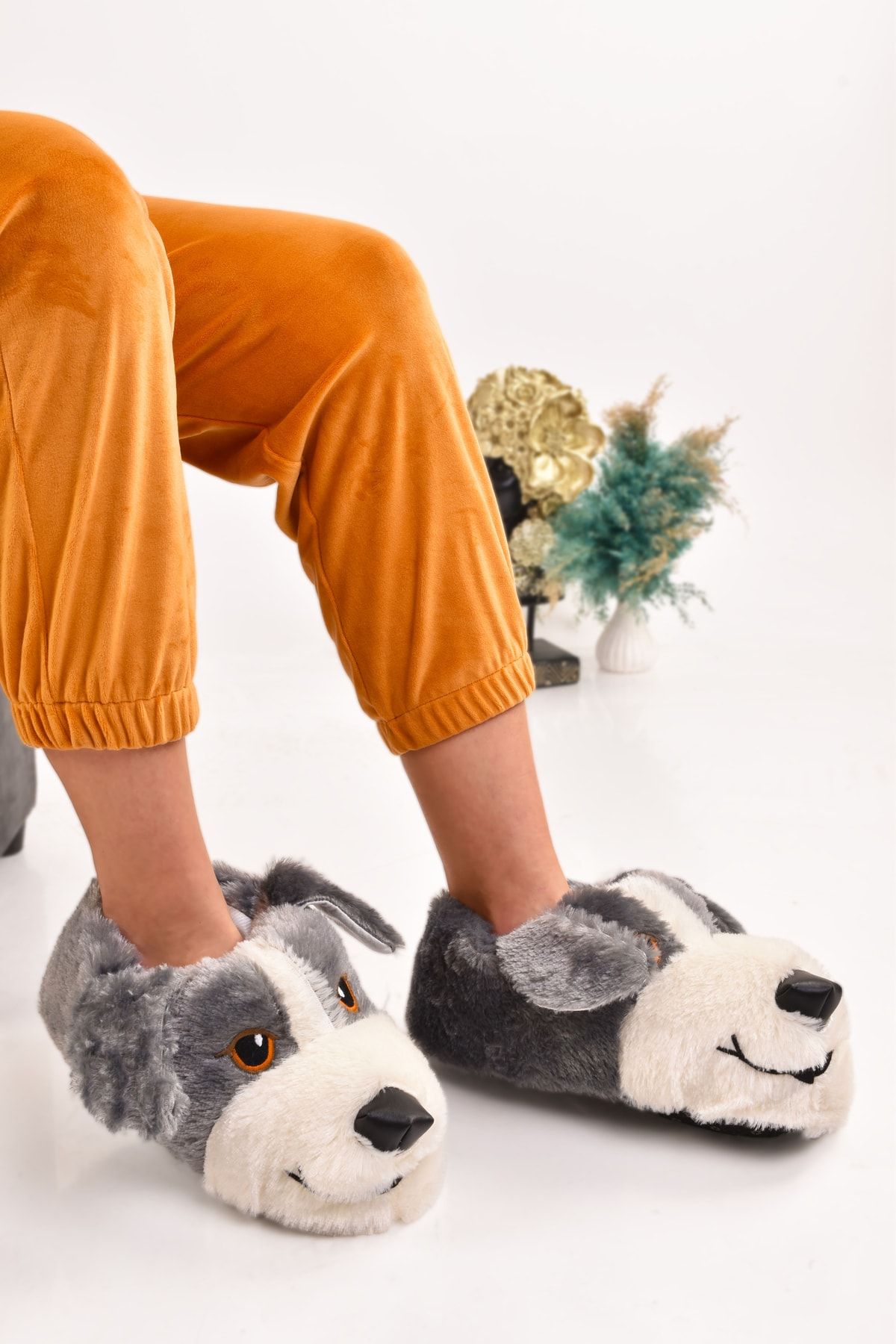 Unisex Dog Figured Gray Tan Plush Panda Animal House Boots