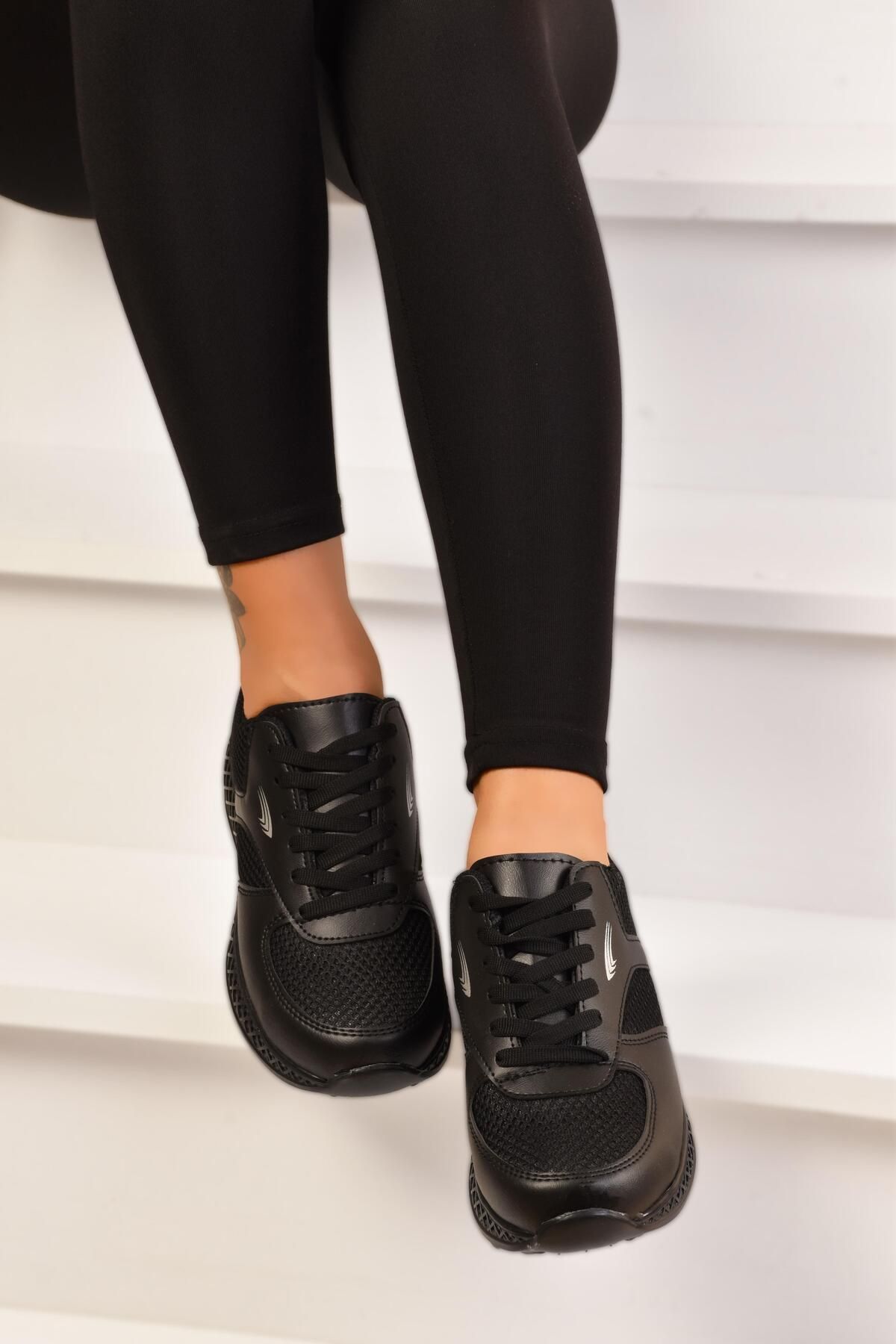 Thick Sole Mesh Black and White Sneakers