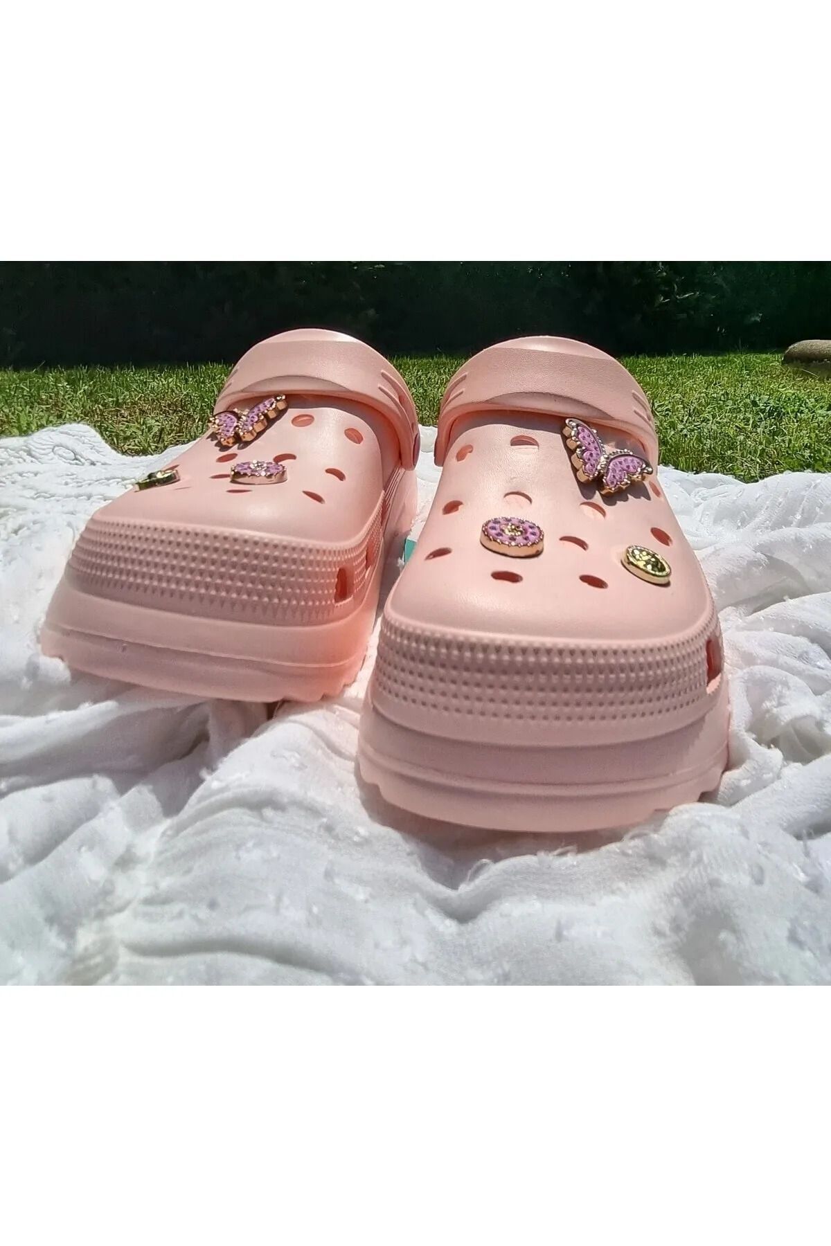 Stylish Design Cross Beach Pool Garden Sea Summer Soft Sole Daily Non Slip Slip Slippers With Stones