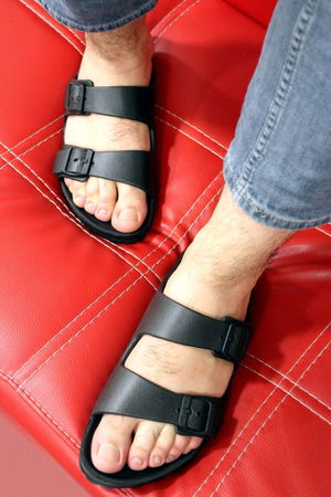 Black Casual Black Non Slip Sole Comfortable Men's Slippers