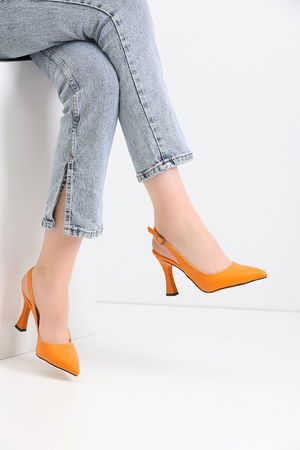 Orange Women's Classic Shoes 4230