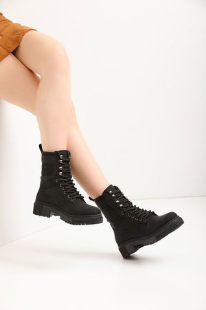 Black Matte Women's Boots Em2428