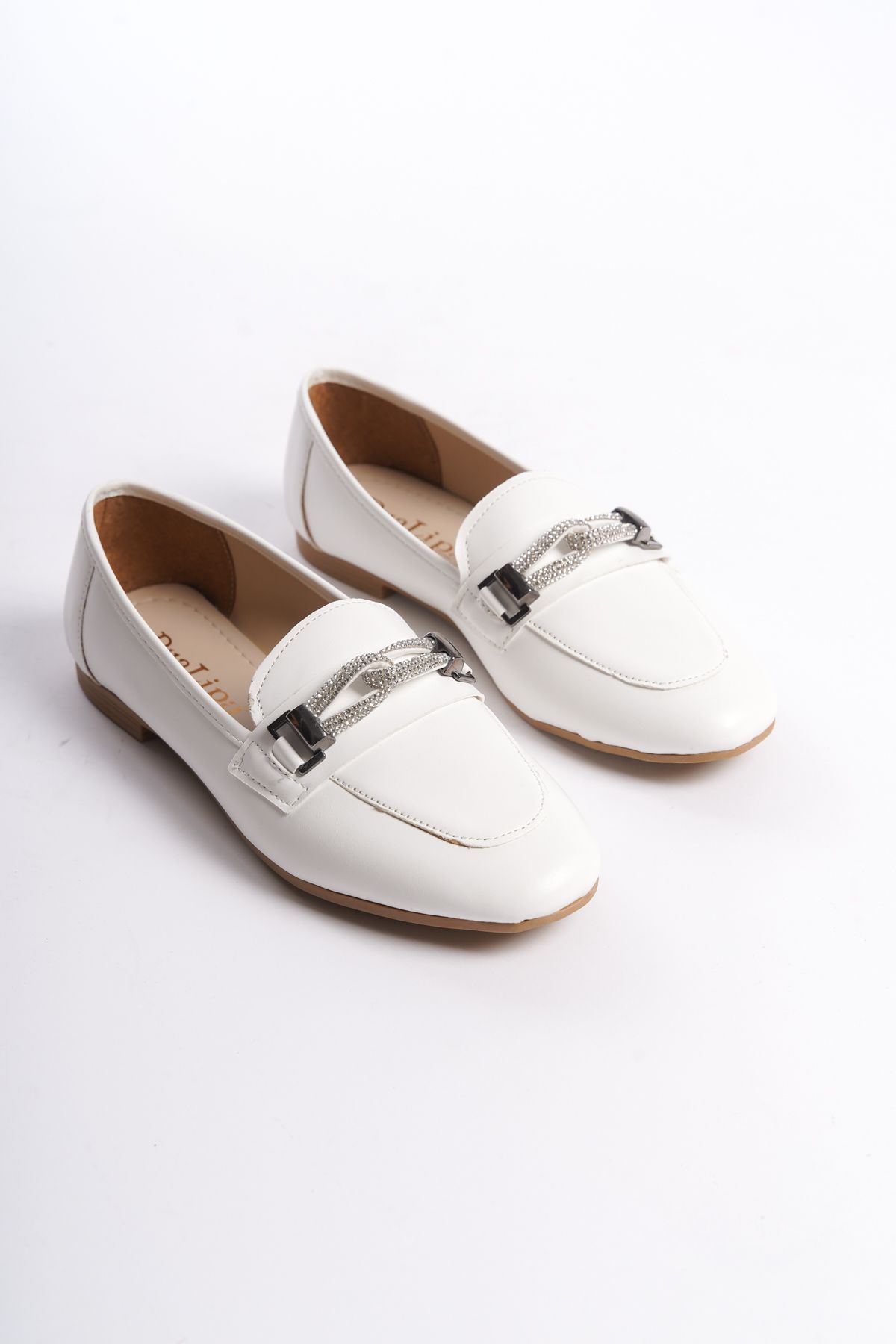 White Women's Casual Comfortable Silvery Buckle Casual Classic Shoes Babet B29