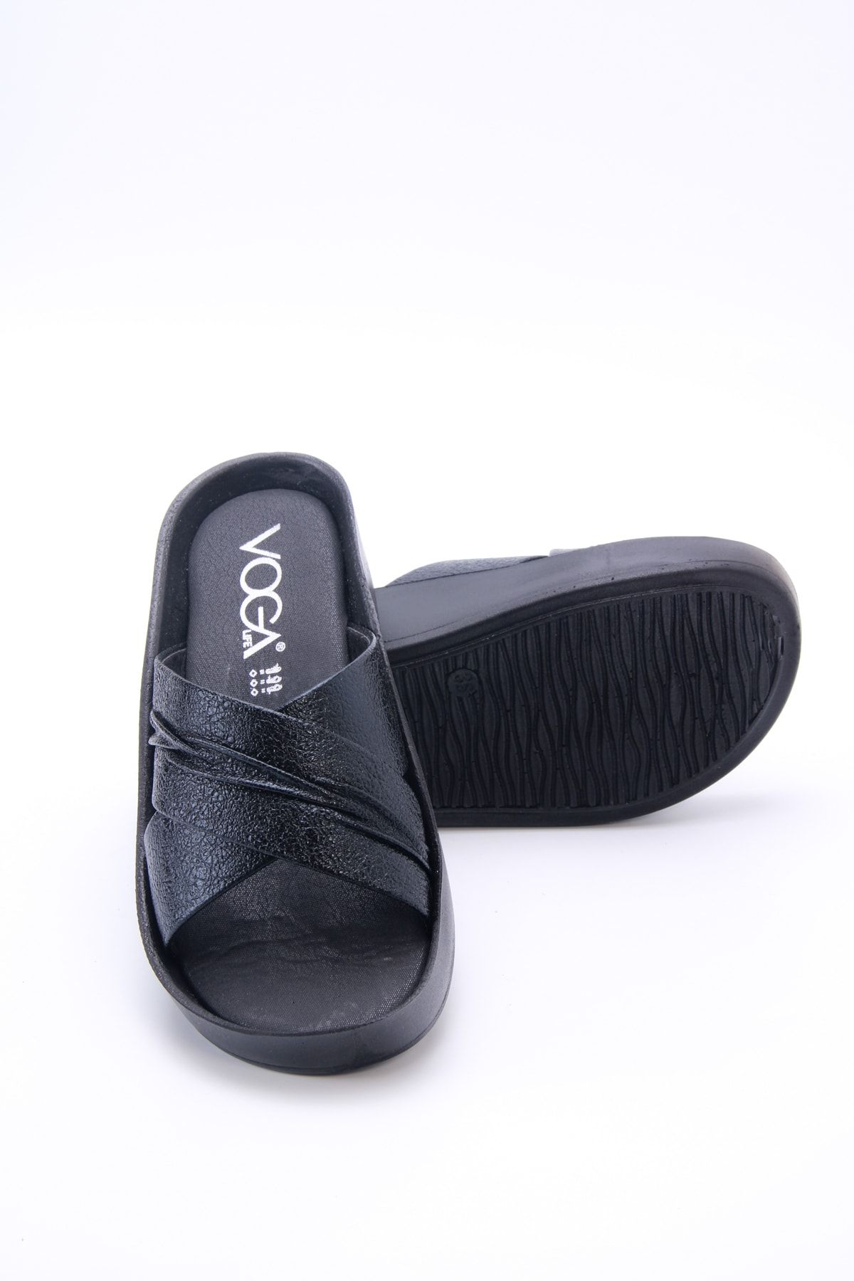 Black Women's Slippers 1444c