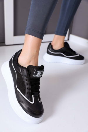 Black and White Women's Sneaker 0153