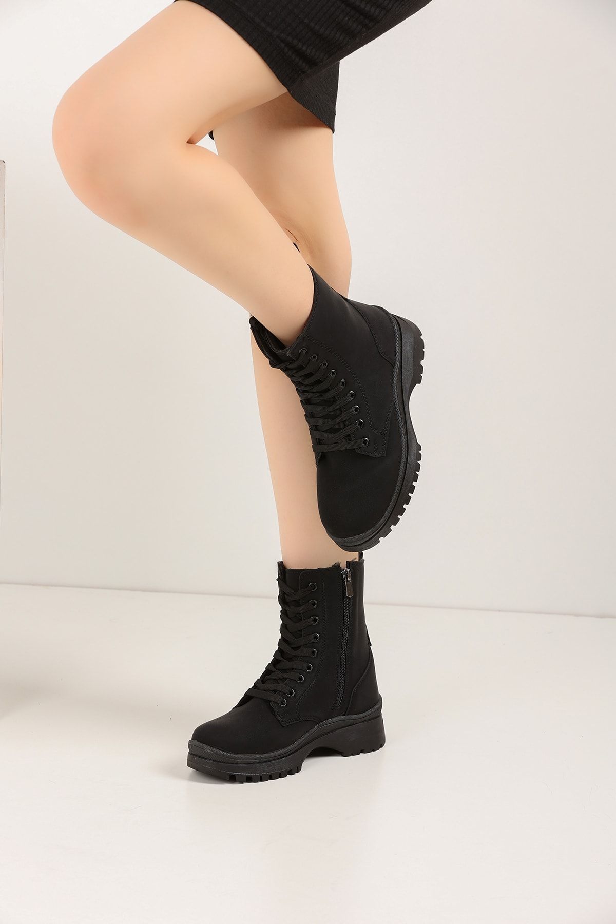 Black Women's Boots 7660