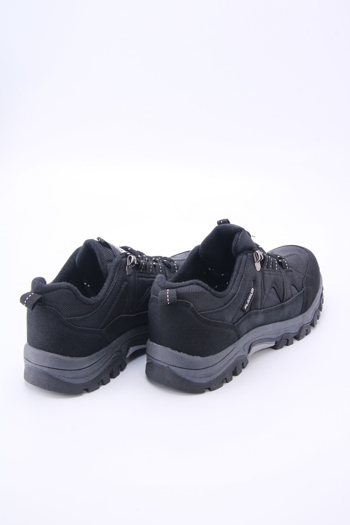 Black Silver Unisex Outdoor Shoes 405