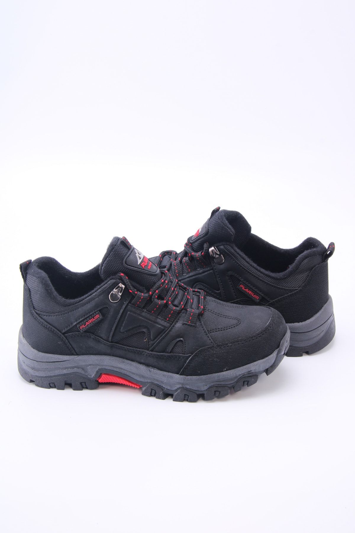 Black Red Unisex Outdoor Shoes 405