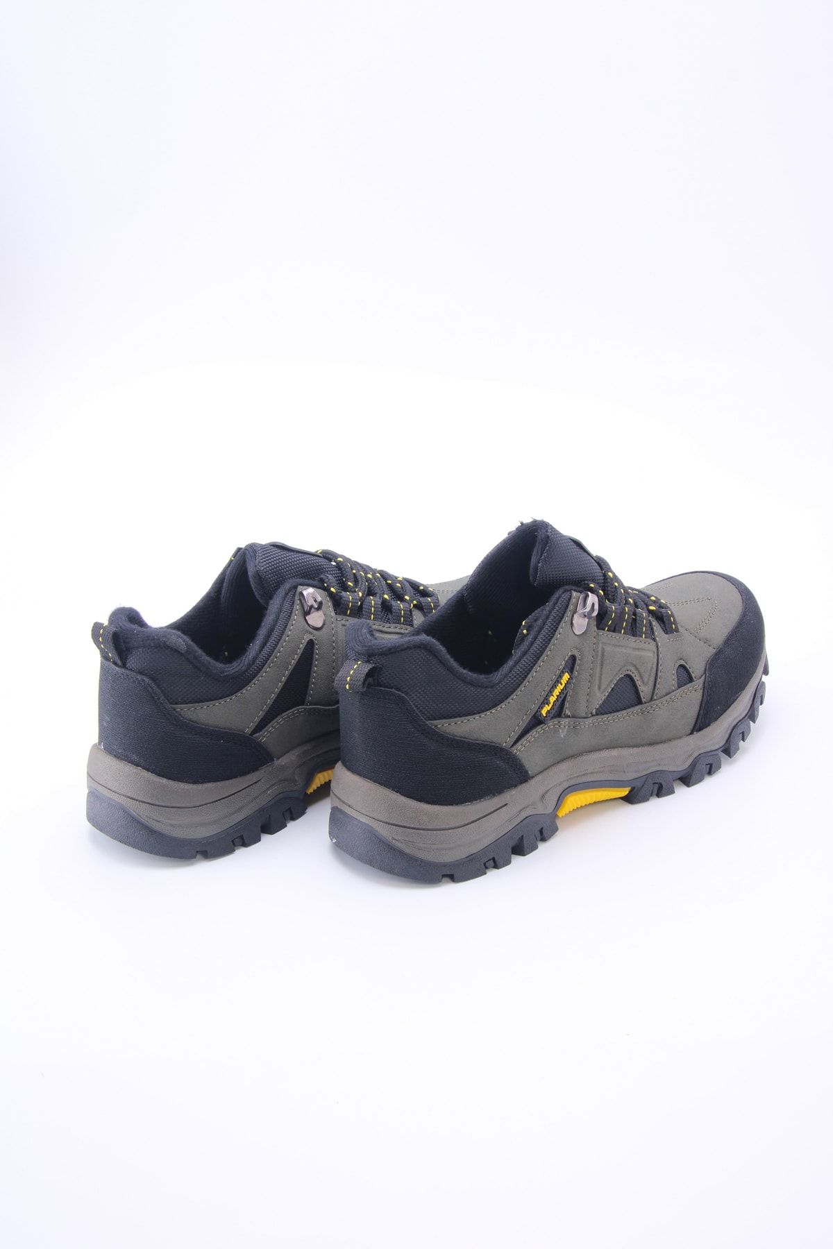 Khaki Unisex Outdoor Shoes 405