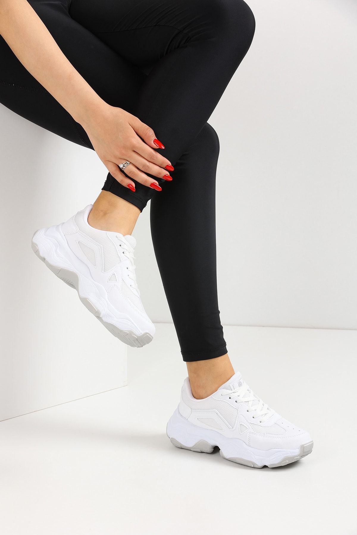 White Women's Sneaker 0141