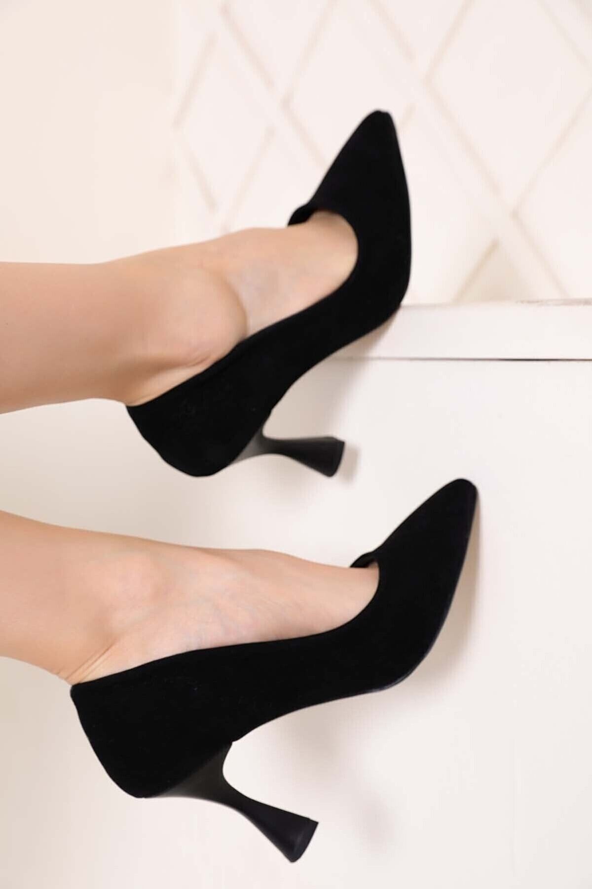 Black Suede Women's Classic Heeled Shoes 0001