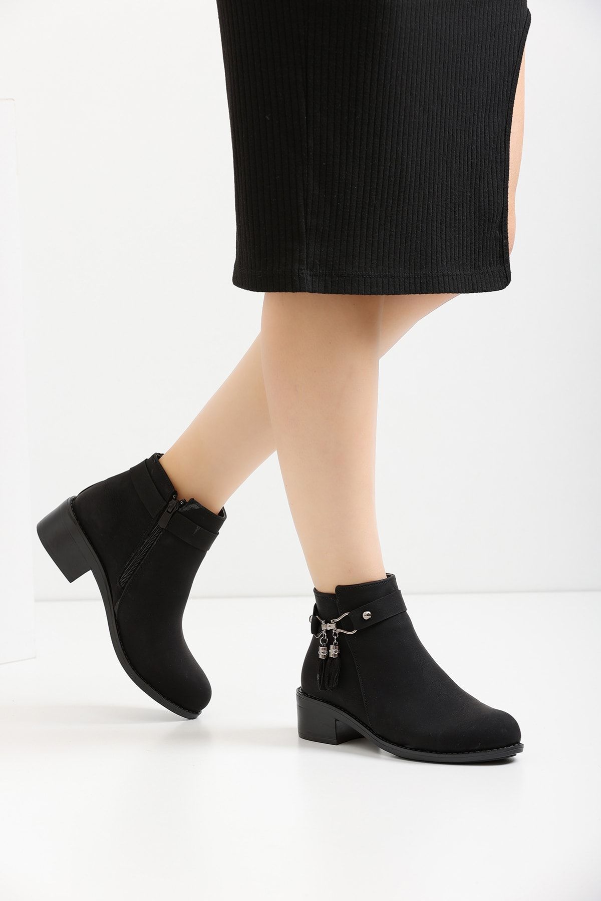 Black Matte Women Boots S07