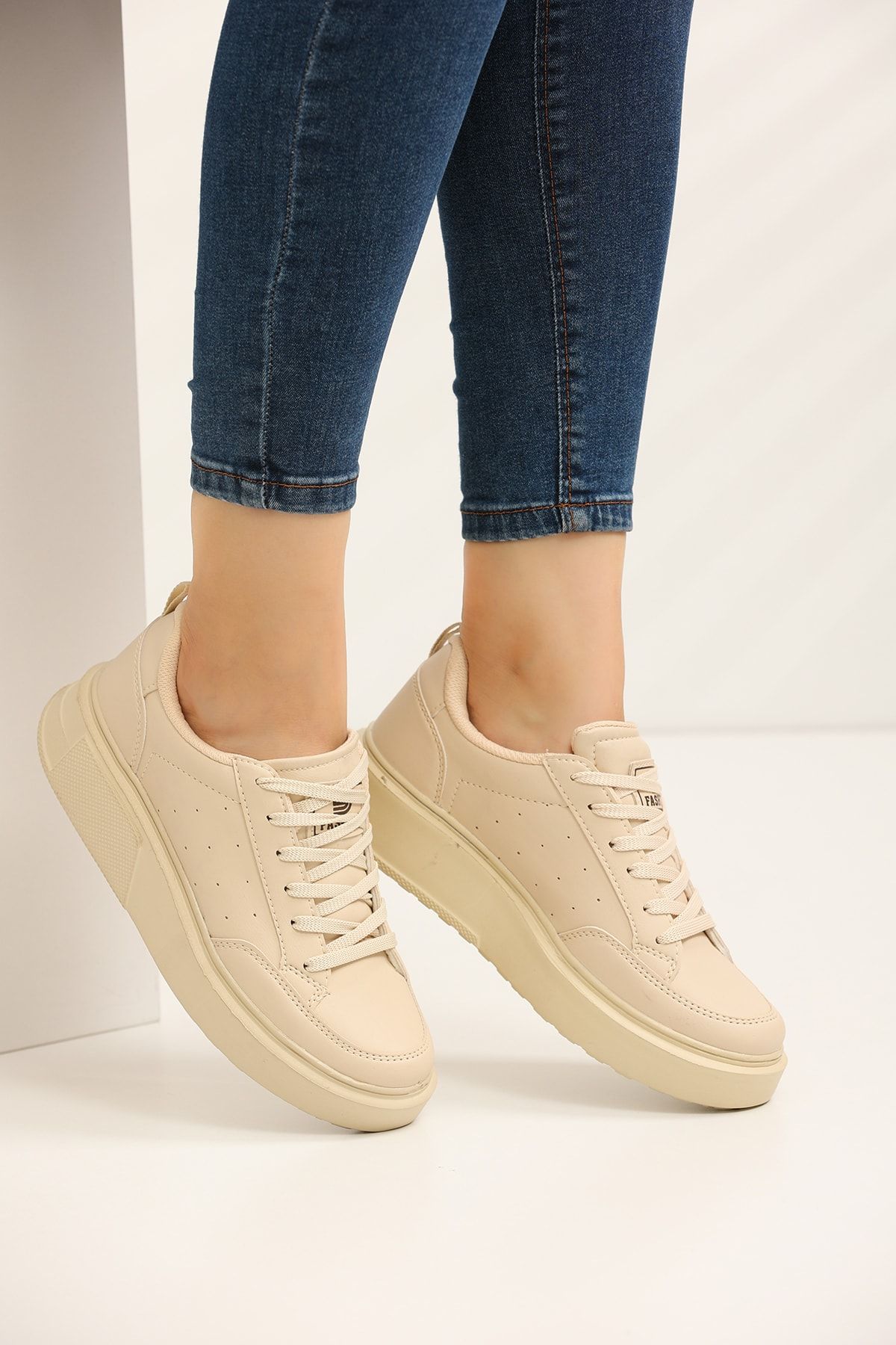 Beige Women's Sneaker 0148