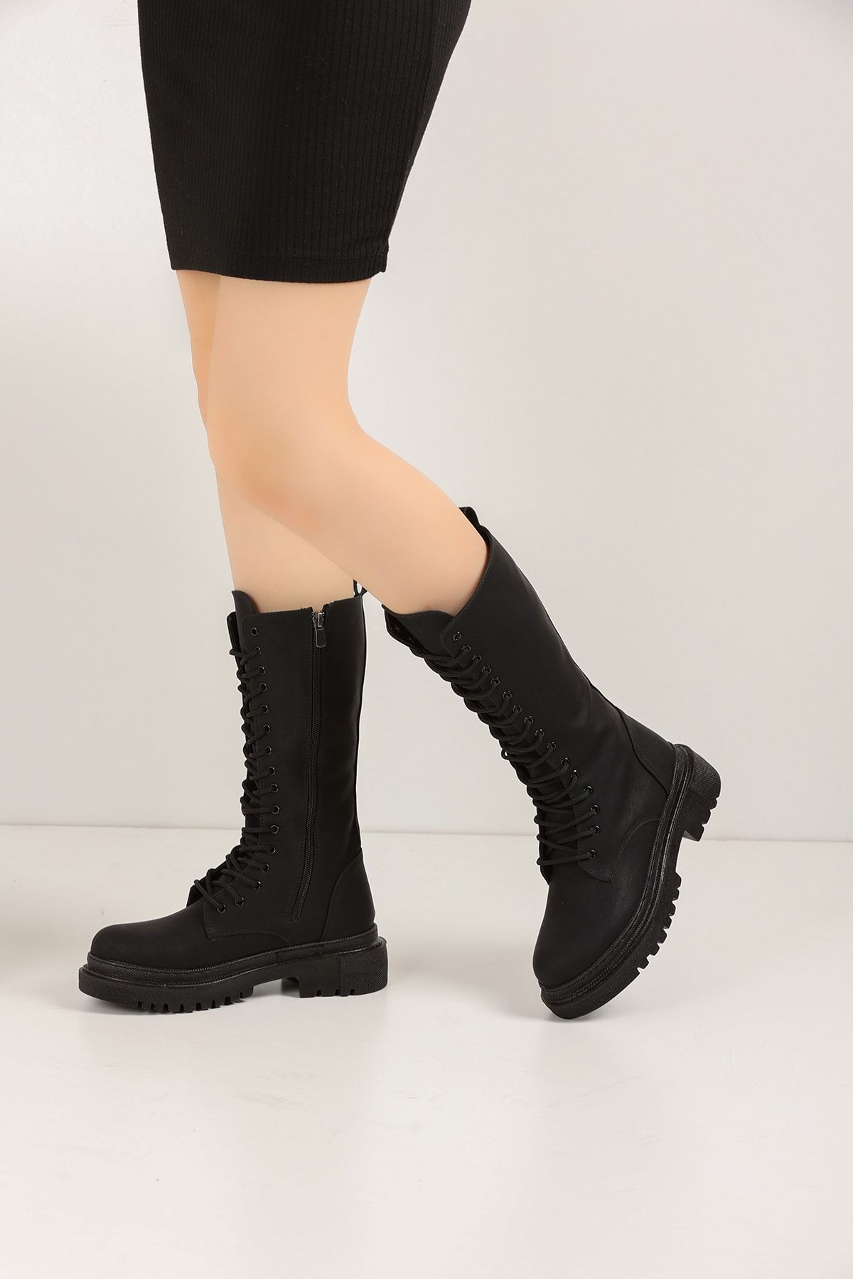 Black Matte Women's Boots K44