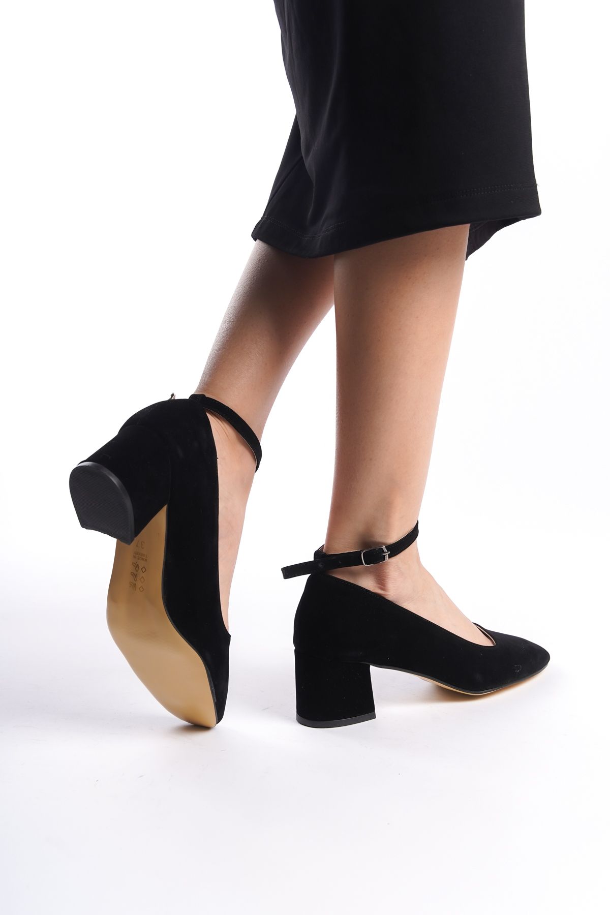 Black Suede Women's Ankle Strap Stylish Casual Classic 5 cm Heeled Shoes DRK021