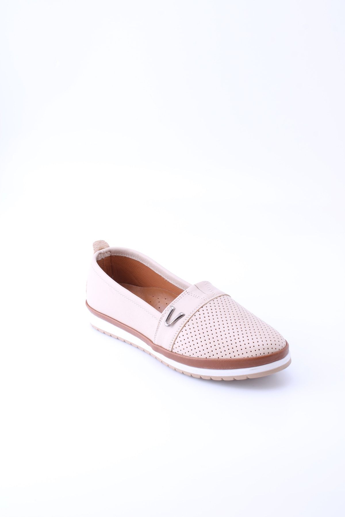 Beige Women's Babet 7006