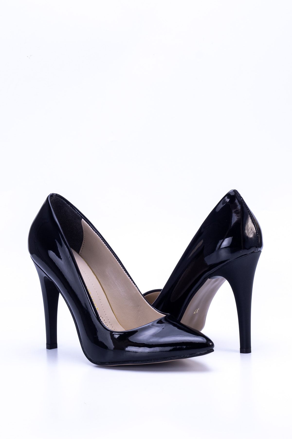 Black Women's Classic Heeled Shoes Cv400-1