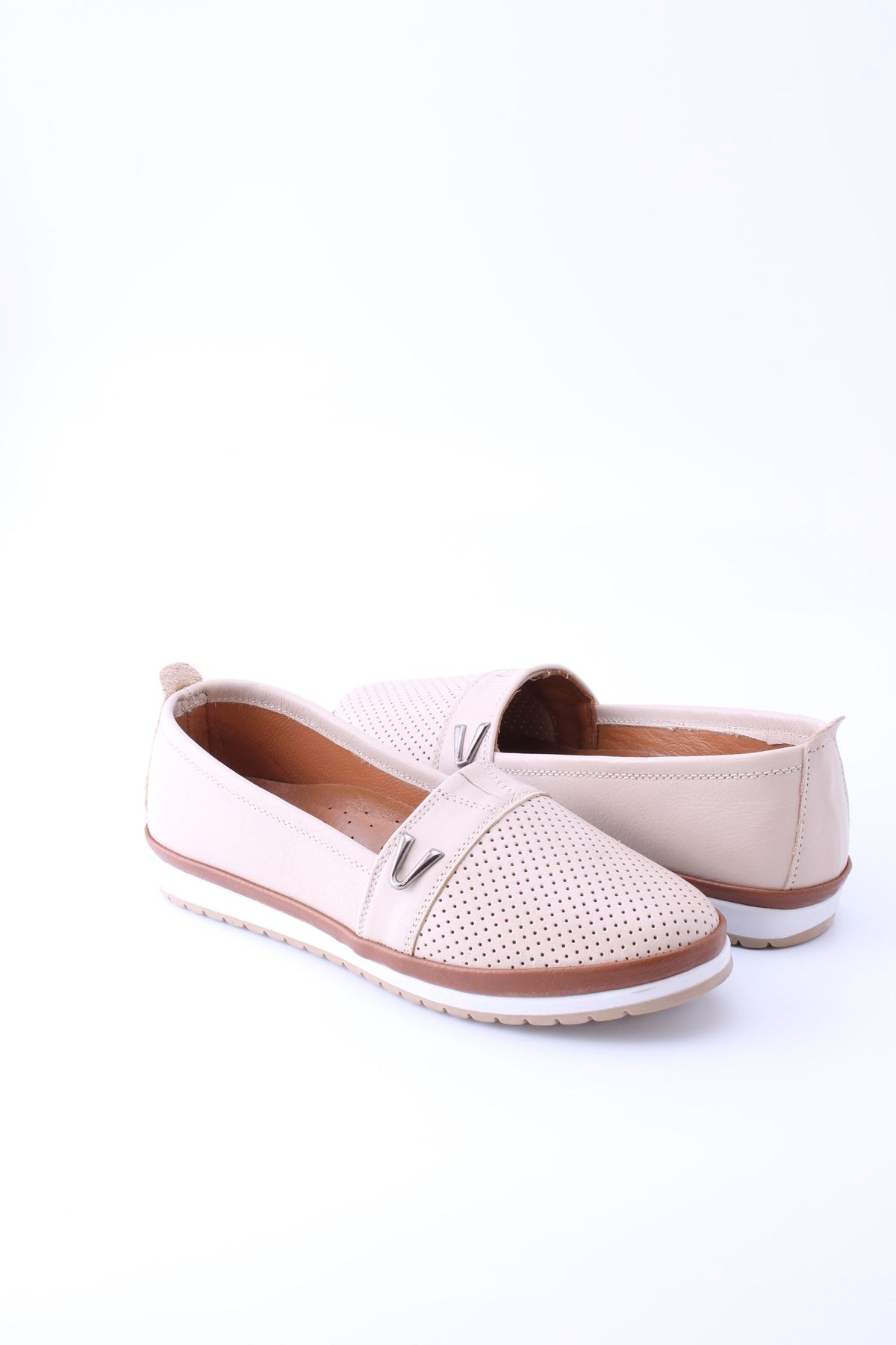 Beige Women's Babet 7006