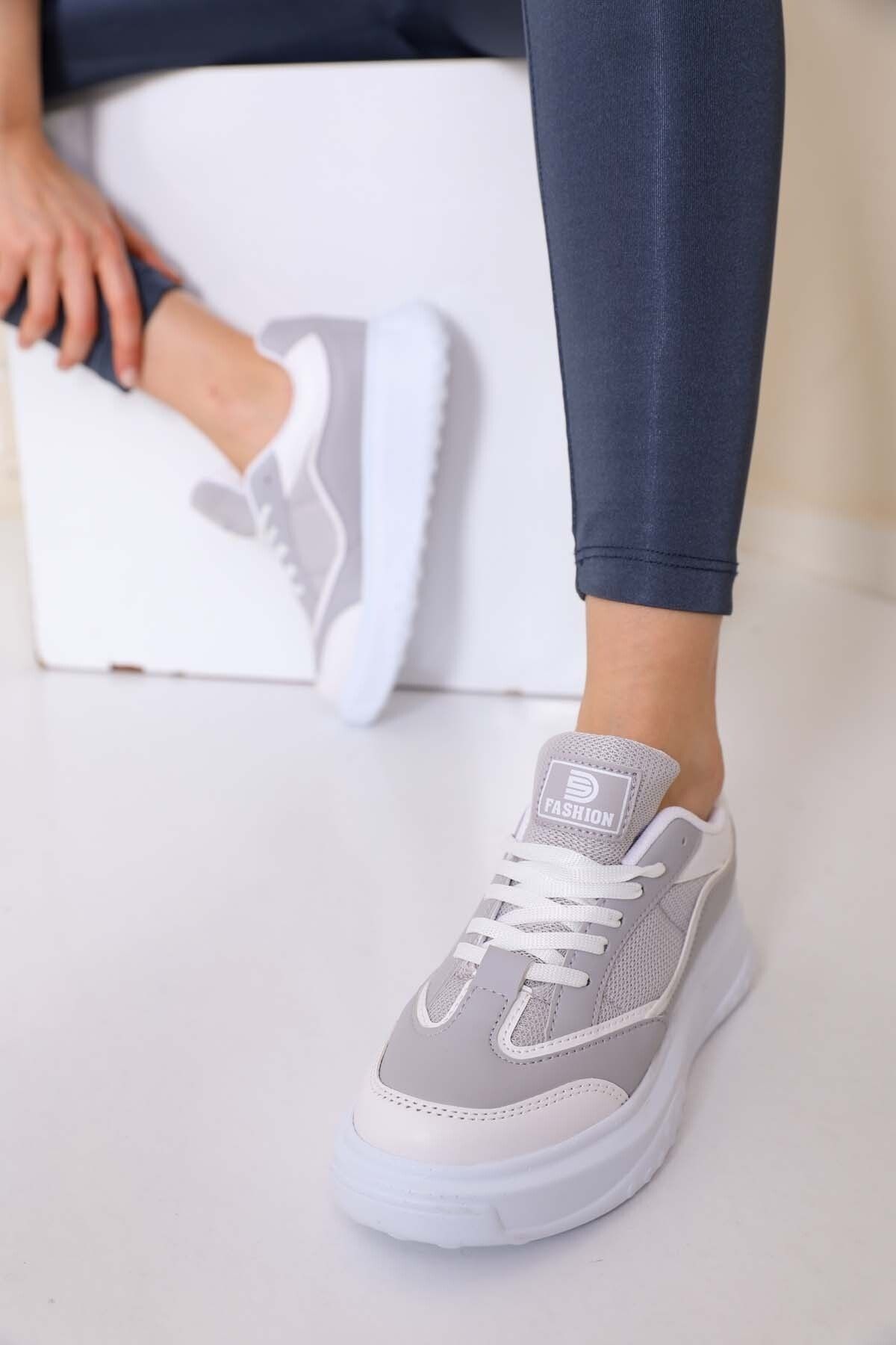 White Gray Women's Sneaker 0153