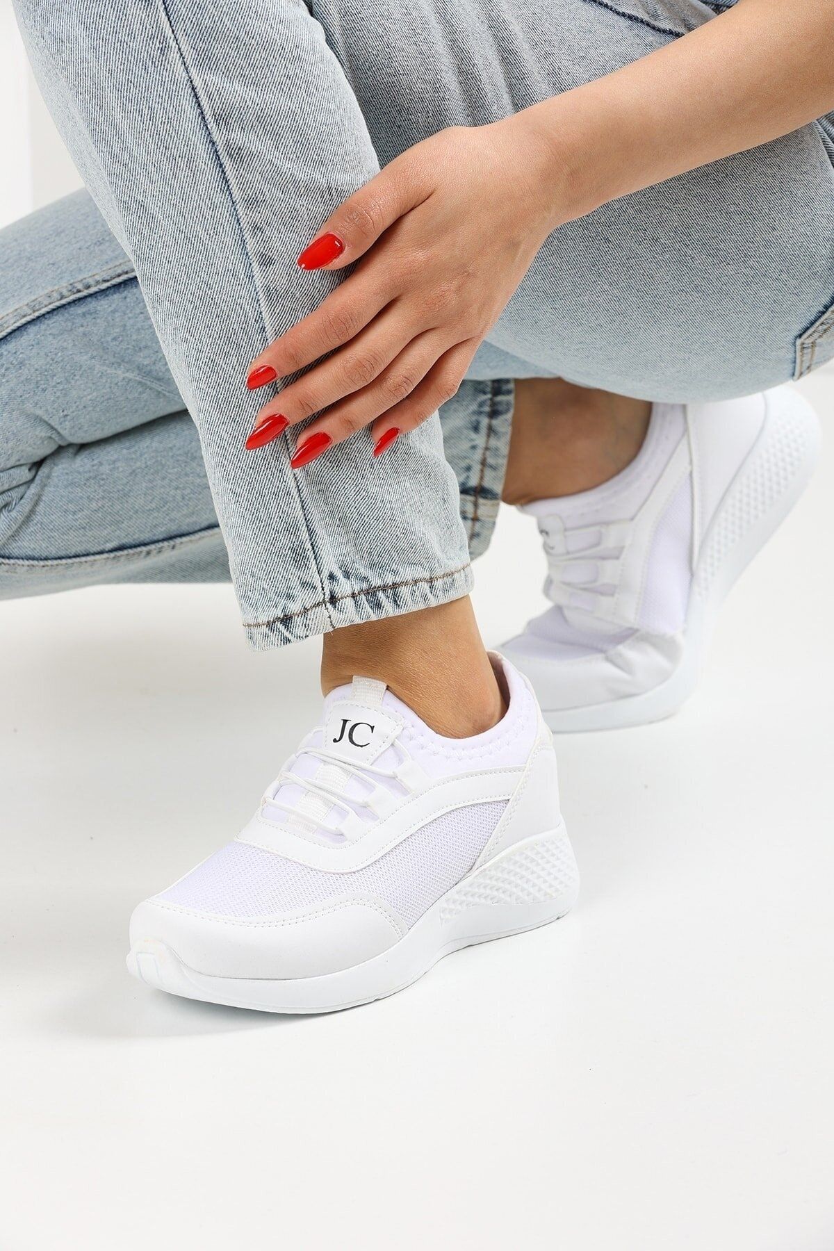 White Women's Sneaker 3005