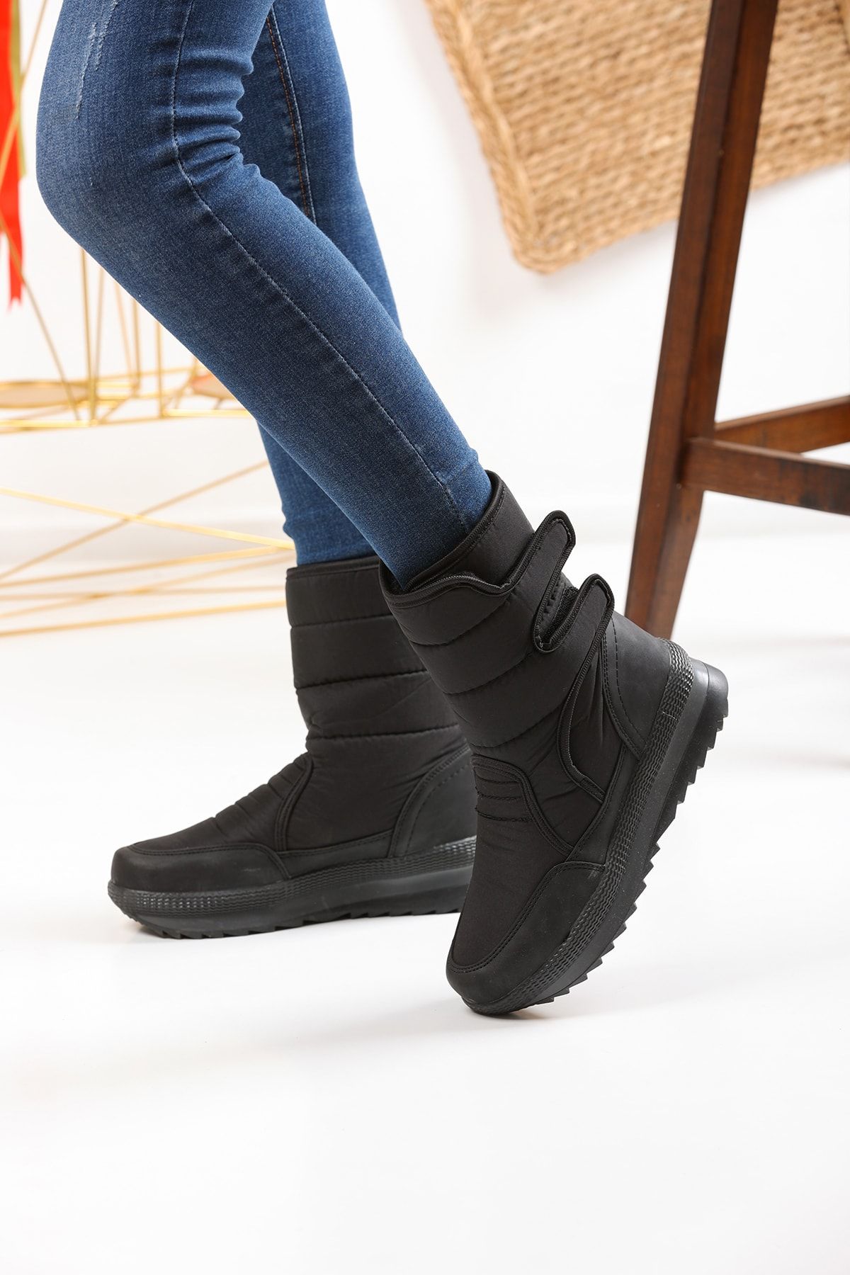 Black Women's Sheepskin Snow Boots 3280