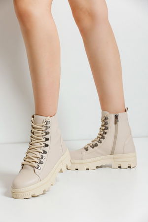 Cream Women's Boots P210