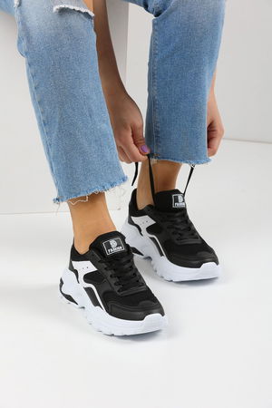 Black and White Women's Sneaker 0150