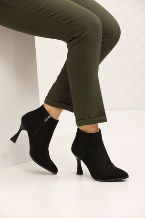 Black Suede Women's Heeled Boots 2592