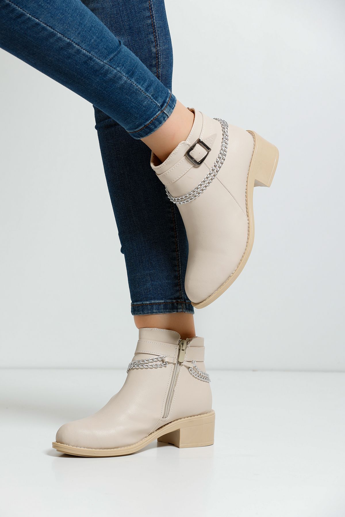 Cream Women Boots S04