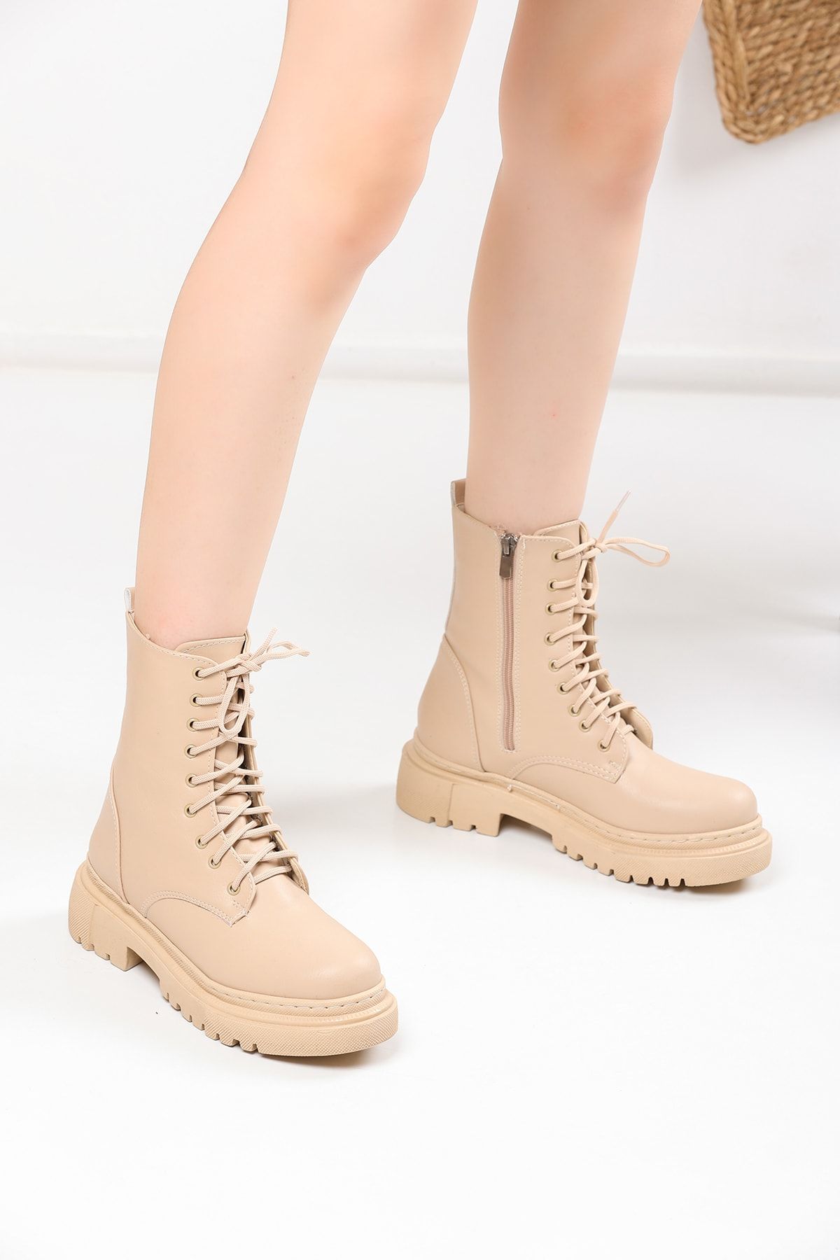 Women's Beige Boots 2155