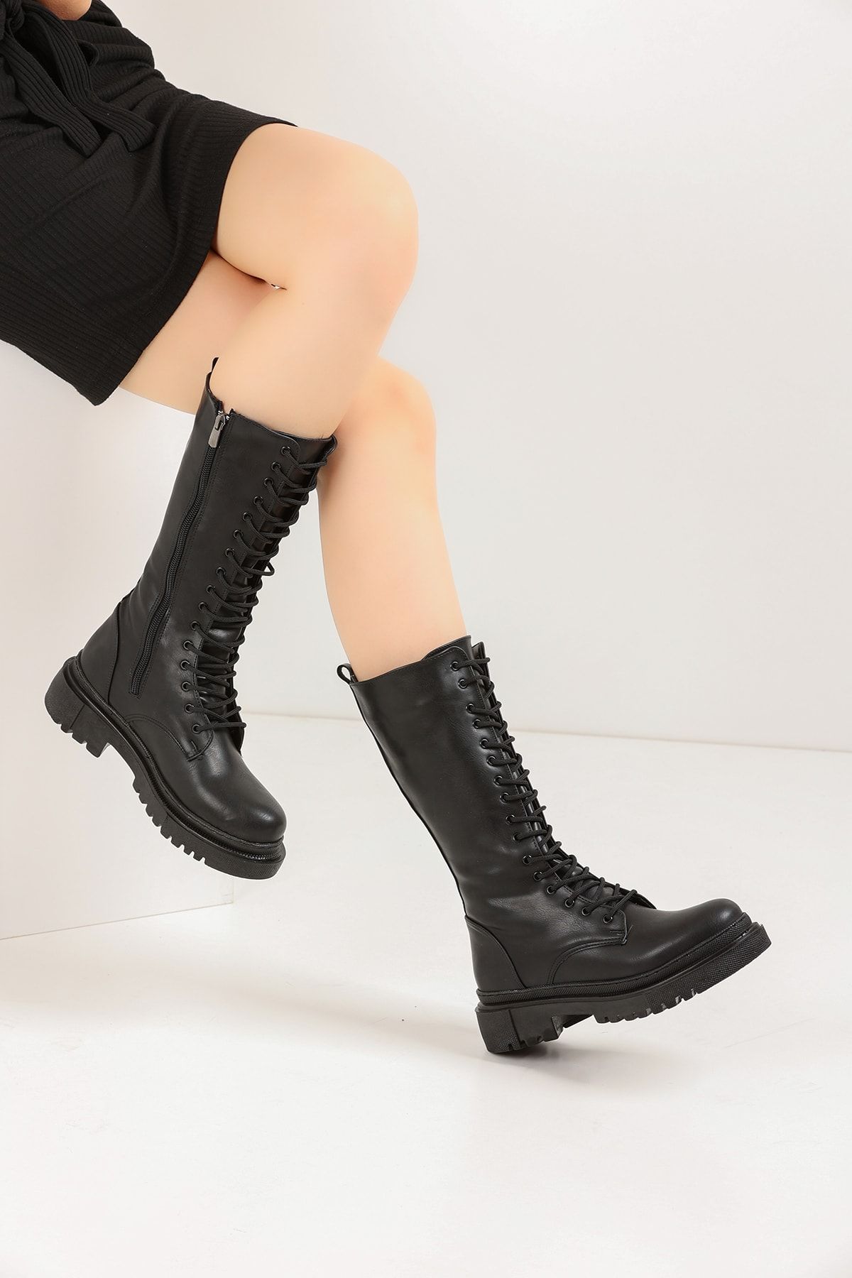 Black Women's Boots K44