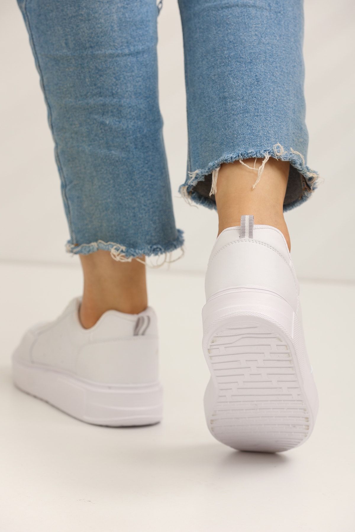 White Women's Sneaker 0148