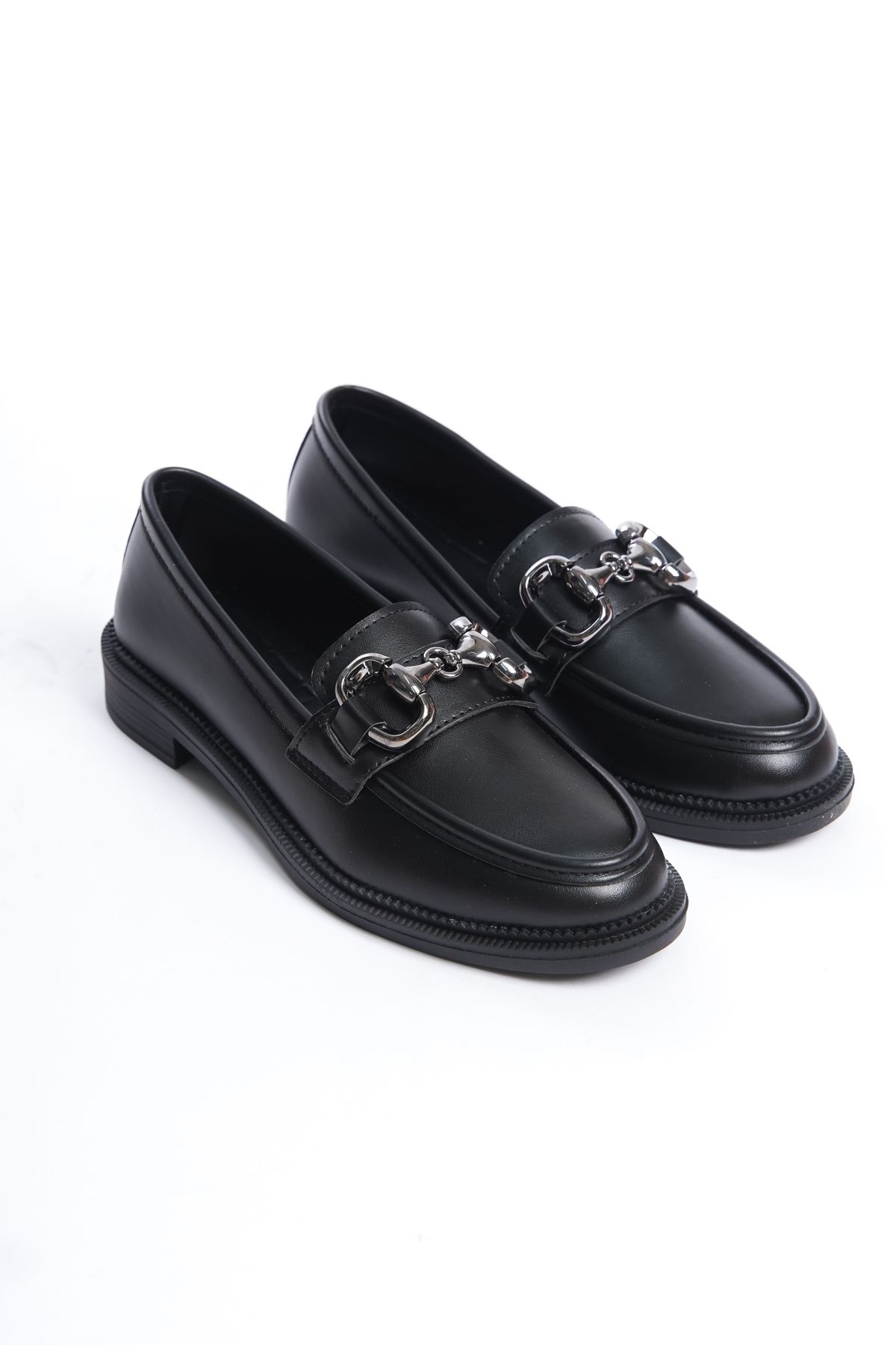 Black Skin Women's Buckle Casual Loafer K68