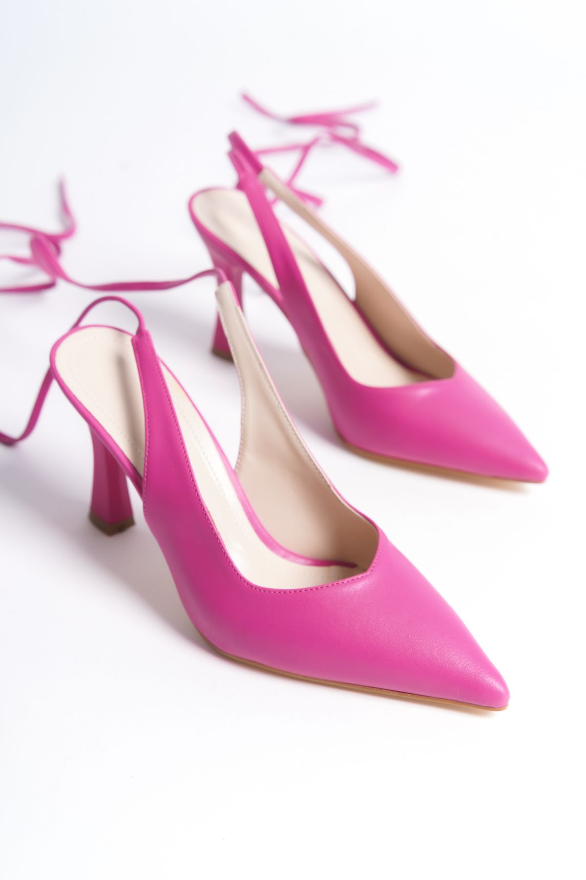 Fuchsia Women's Heeled Shoes 4045