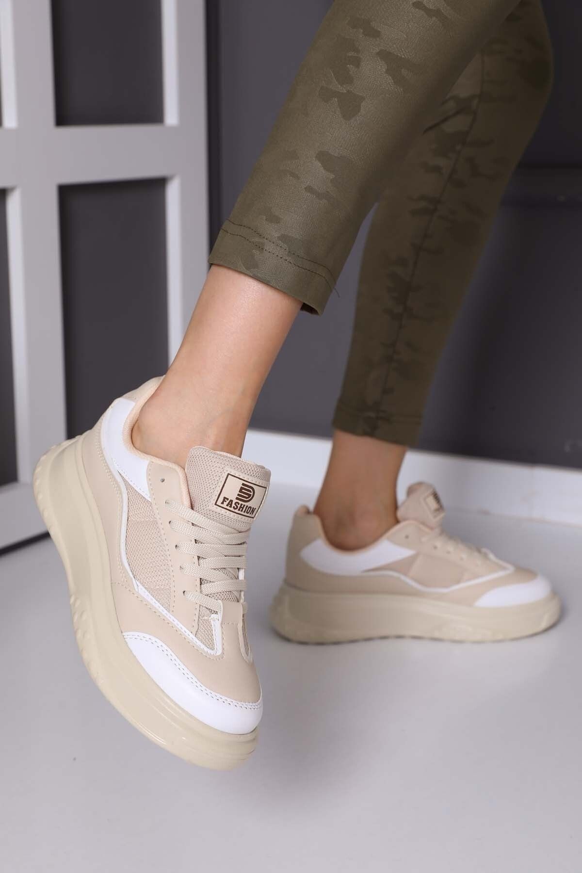 Nude Women's Sneaker 0153