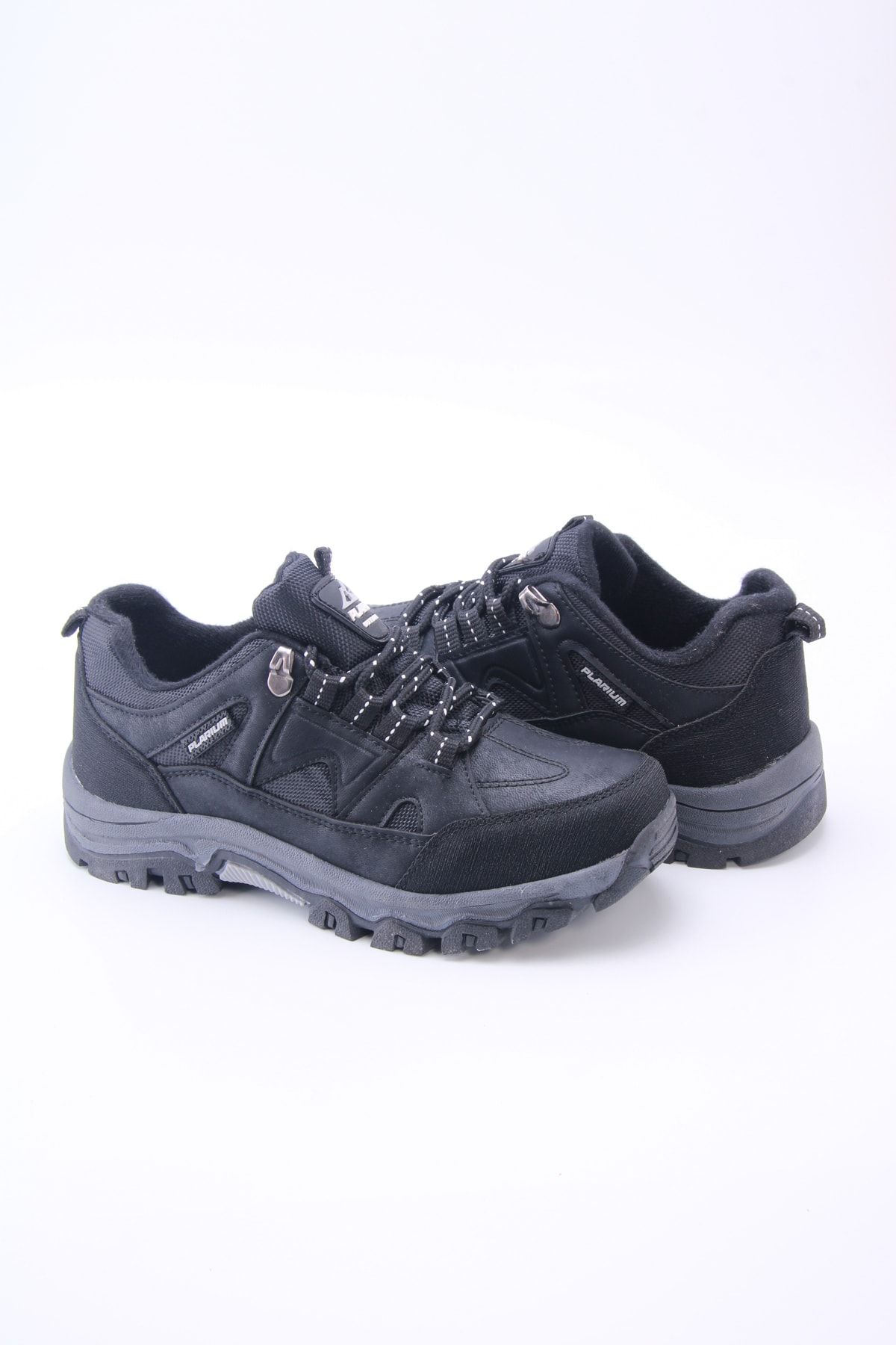 Black Silver Unisex Outdoor Shoes 405