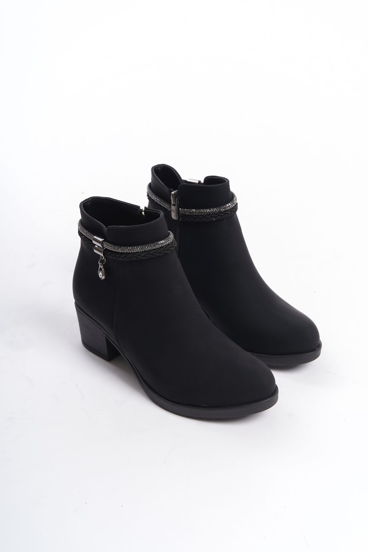 Black Matte Women's Buckle Zipper Casual Boots EMY180035