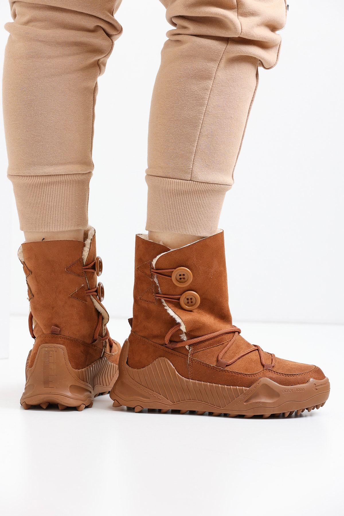 Taba Women Boots 501