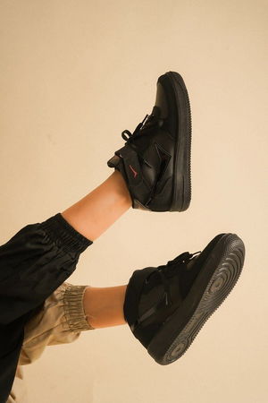 Black Sneakers