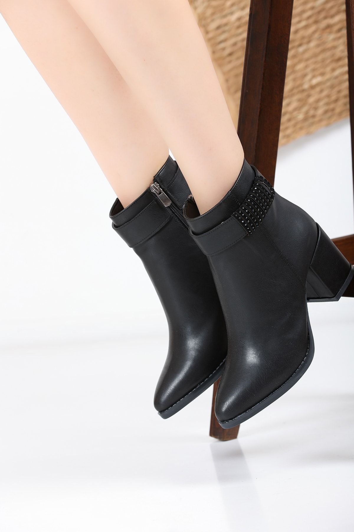 Black Women's Boots 2358