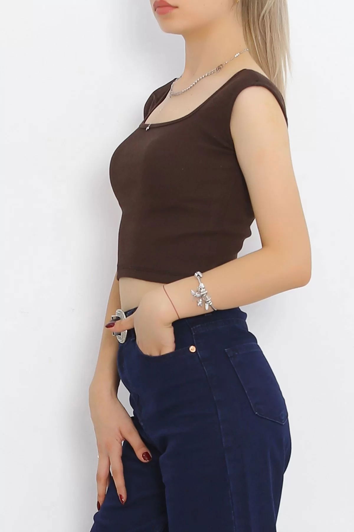 Thick Strap Crop Tank Top Light Brown - 18765.1723.